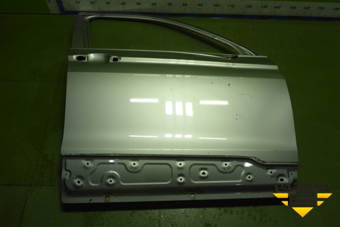 Дверь передняя правая (5NA831056K) для Volkswagen Tiguan с 2016г (Тигуан)