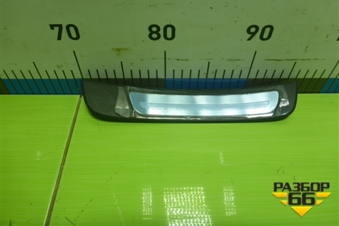 Накладка порога внутренняя заднего левого (в проём) (8K0853376) для Audi A4 (В8) с 2007-2015г (А4)