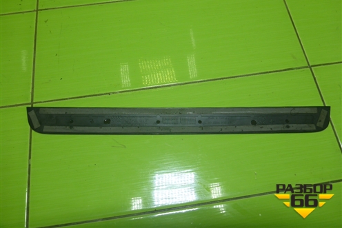 Накладка порога внутренняя переднего левого (в проём) (8K0853373) для Audi A4 (В8) с 2007-2015г (А4)