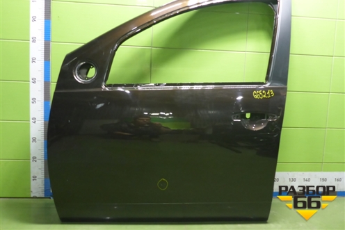 Дверь передняя левая (801019012R) для Renault Sandero с 2009-2014г (Сандеро)