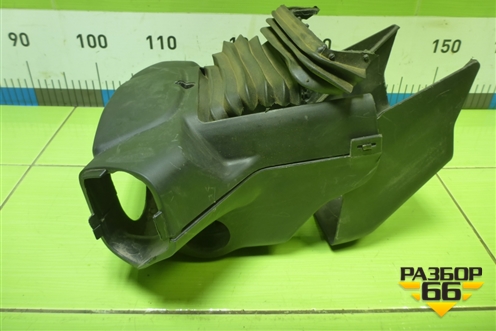 Кожух рулевой колонки  (810W46113) для Sitrak C7H (С7Н)