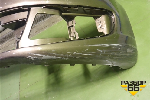 Бампер передний (1T0807221) для Volkswagen Touran с 2010-2016г (Тоуран)