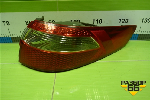 Фонарь задний наружный правый (до 2015г) (924024X000) для Kia Rio с 2011-2016г (Рио 3)