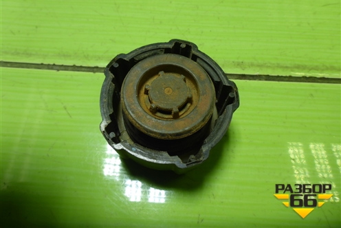 Крышка расширительного бачка для VAZ Vesta/Веста с 2015г