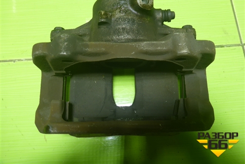 Суппорт передний левый для Mercedes Benz C-Klass W204 с 2007-2014г (Ц)