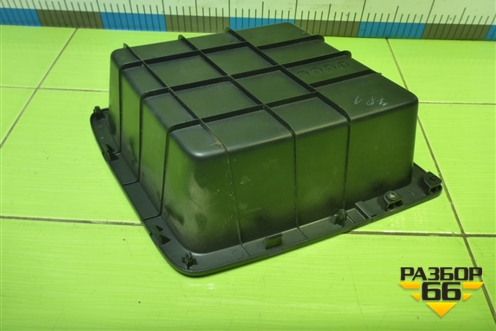 Карман (в обшивку багажника правый) (857422Y000) для Hyundai ix 35 с 2010г (Ай икс 35)