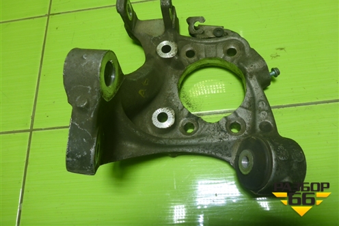 Кулак задний левый (8E0505433A) для Audi A6 (C6) с 2004-2011г (А6)