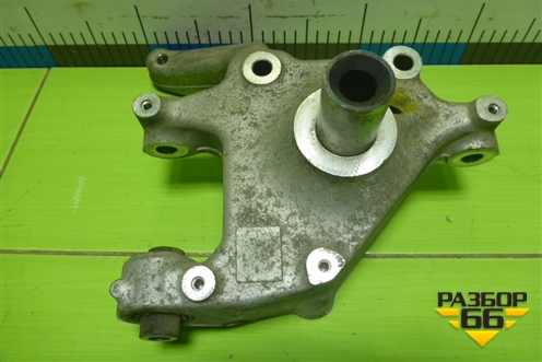 Кулак задний левый (3C0505435F) для Volkswagen Passat (В7) с 2011-2014г (Пассат Б7)