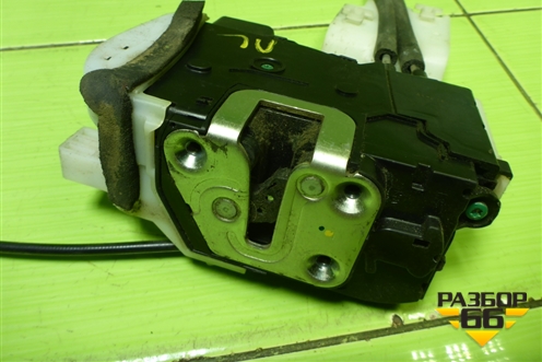 Замок двери передней левой (813102Y000) для Hyundai ix 35 с 2010г (Ай икс 35)