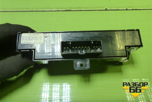 Кнопка обогрева сидений (846202Y060) для Hyundai ix 35 с 2010г (Ай икс 35)