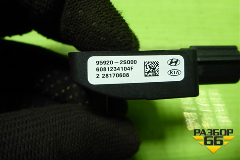 Датчик AIR BAG (959202S000) для Hyundai ix 35 с 2010г (Ай икс 35)