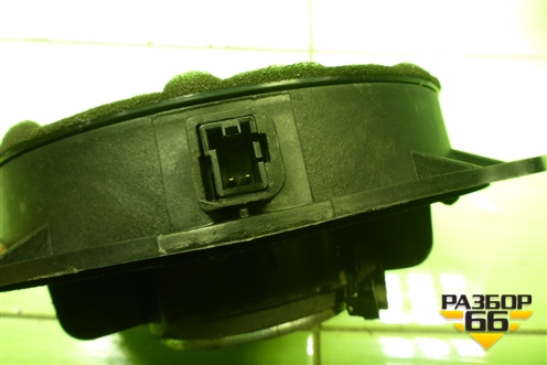 Динамик (963302S000) для Hyundai ix 35 с 2010г (Ай икс 35)