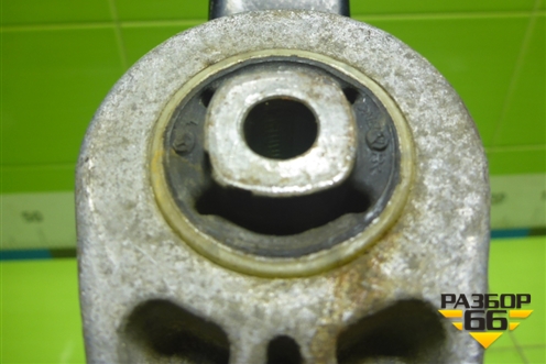 Опора двигателя задняя (3C0199855L) для Volkswagen Passat (В7) с 2011-2014г (Пассат Б7)