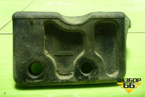 Кронштейн радиатора левый для Hyundai ix 35 с 2010г (Ай икс 35)