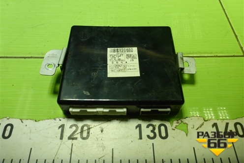 Блок электронный (954002Y302) для Hyundai ix 35 с 2010г (Ай икс 35)