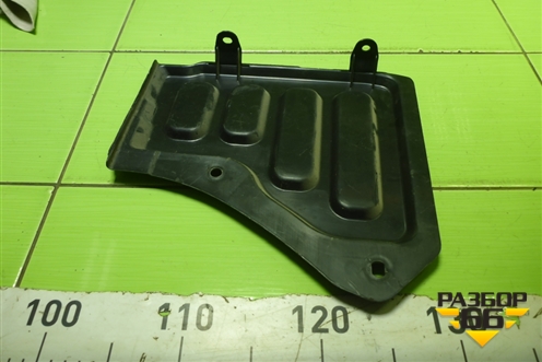 Накладка внутренняя (задняя левая) (841722S000) для Hyundai ix 35 с 2010г (Ай икс 35)