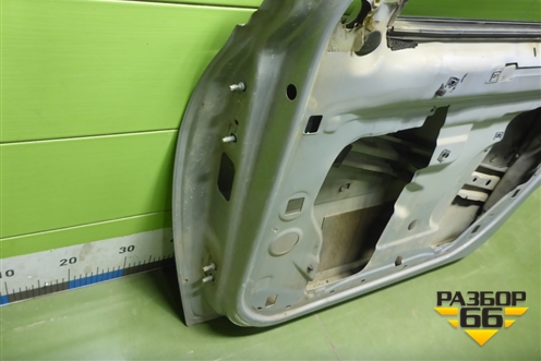 Дверь передняя правая для Renault Megane 2 с 2002-2009г (Меган)