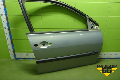 Дверь передняя правая для Renault Megane 2 с 2002-2009г (Меган)