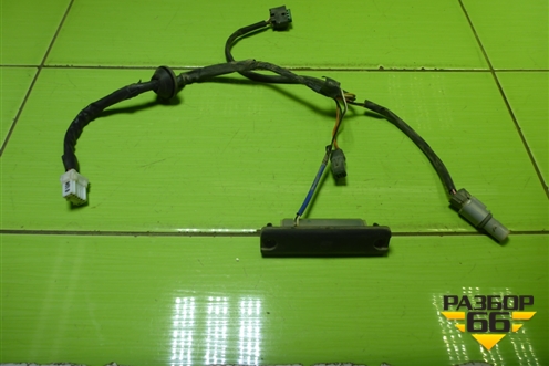 Кнопка открывания багажника для Hyundai ix 35 с 2010г (Ай икс 35)