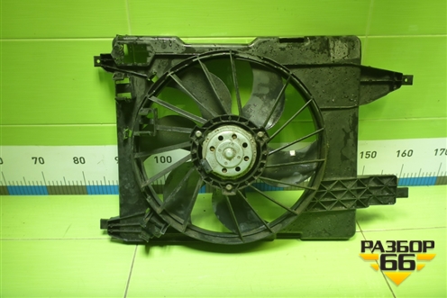 Вентилятор охлаждения радиатора для Renault Megane 2 с 2002-2009г (Меган)