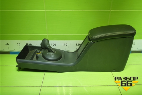 Подлокотник (8200079091) для Renault Megane 2 с 2002-2009г (Меган)