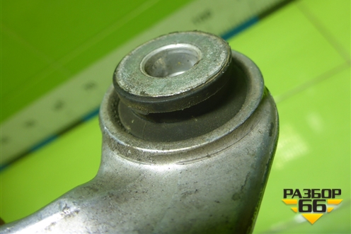 Стойка переднего стабилизатора (4D0411317K) для Audi A6 (C6) с 2004-2011г (А6)