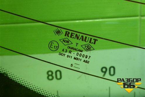Стекло заднее для Renault Megane 2 с 2002-2009г (Меган)