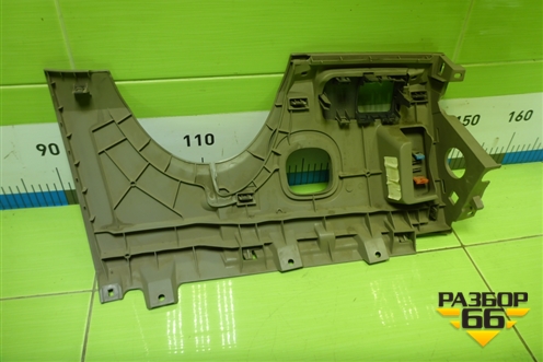 Накладка на торпедо (левая под рулём) для Renault Megane 2 с 2002-2009г (Меган)