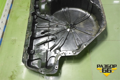 Ниша под запасное колесо (8200021035) для Renault Megane 2 с 2002-2009г (Меган)