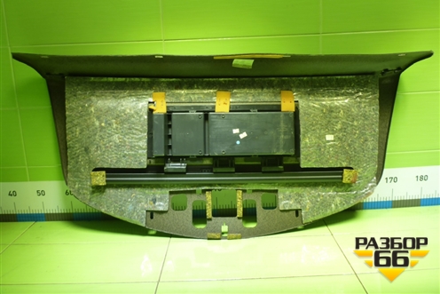 Полка багажника (8200226267) для Renault Megane 2 с 2002-2009г (Меган)