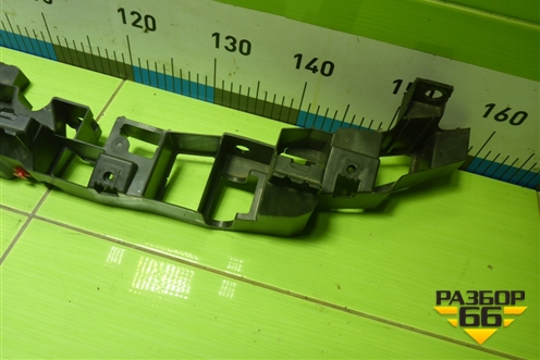 Кронштейн переднего бампера центральный (5252160240) для Toyota Land Cruiser Prado(250) с 2023-2025г (Ленд Крузер Прадо)