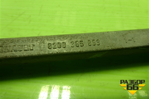 Кронштейн генератора (8200385883) для Renault Megane 2 с 2002-2009г (Меган)