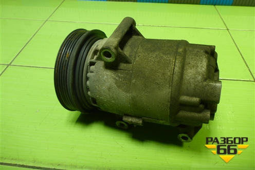 Компрессор кондиционера (1.6л K4MW761) (8200470242) для Renault Megane 2 с 2002-2009г (Меган)