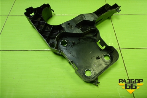 Кронштейн фары левой (8200137495) для Renault Megane 2 с 2002-2009г (Меган)