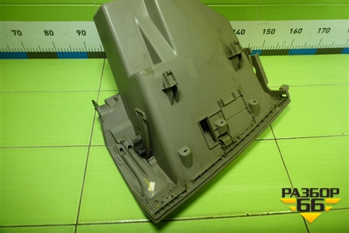 Бардачок (8200078820) для Renault Megane 2 с 2002-2009г (Меган)