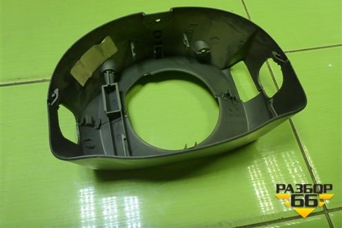 Кожух рулевой колонки (8200079129) для Renault Megane 2 с 2002-2009г (Меган)