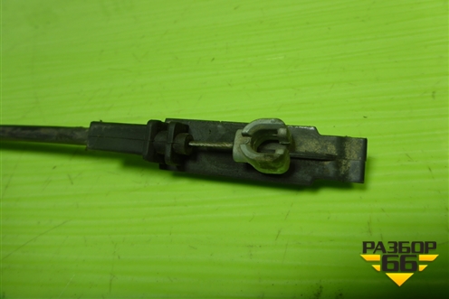 Трос открывания капота для Renault Megane 2 с 2002-2009г (Меган)