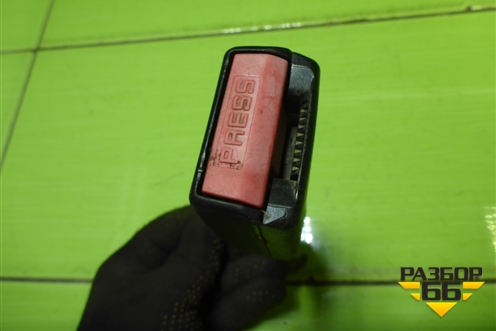 Замок ремня безопасности задний для Renault Megane 2 с 2002-2009г (Меган)