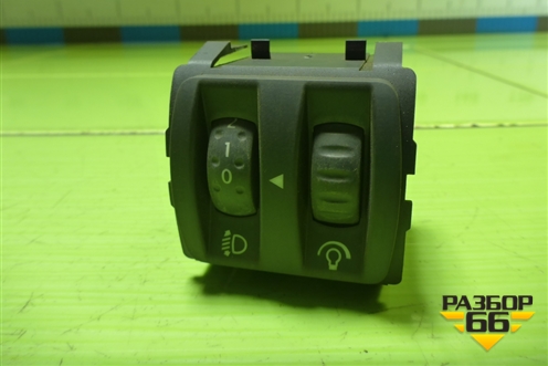 Переключатель корректора фар (8200095495) для Renault Megane 2 с 2002-2009г (Меган)