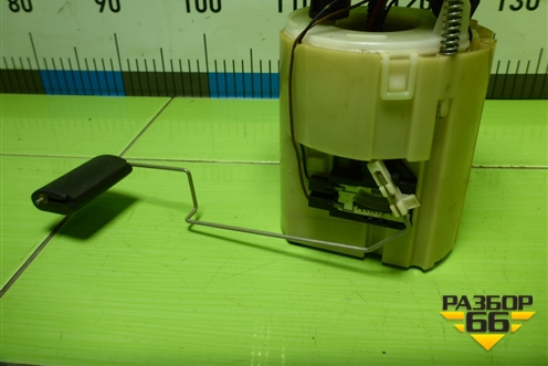 Насос топливный электрический  (2.0л G4KD) для Hyundai ix 35 с 2010г (Ай икс 35)