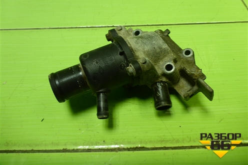 Корпус термостата (1.6л K7M710) (8200739388) для Renault Logan с 2004-2015г (Логан)