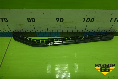 Кронштейн заднего бампера левый (седан) (A2048800330) для Mercedes Benz C-Klass W204 с 2007-2014г (Ц)