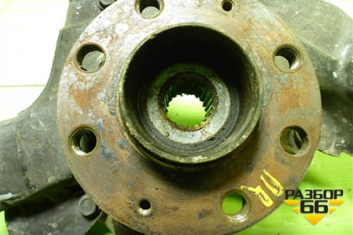 Кулак поворотный передний правый для Opel Corsa D с 2006-2014г (Корса Д)