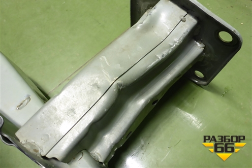 Усилитель переднего бампера (KD53085) для Mazda CX 5 с 2012-2016г (СХ5)