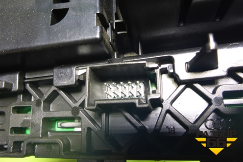 Модуль кнопок (на кулису,правый руль) (8T0919609G) для Audi Q5 c 2008-2017г (Ку 5)