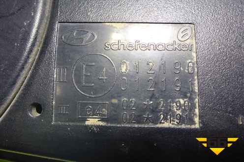 Зеркало левое механическое для Hyundai Getz с 2002г (Гетц)