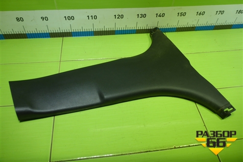 Обшивка стойки центральная нижняя правая (858451R000) для Hyundai Solaris с 2010-2016г (Солярис)