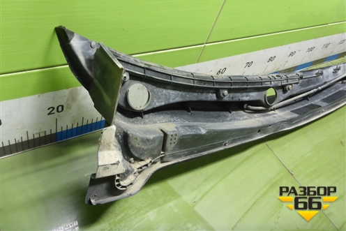 Решетка стеклоочистителей (дубликат) для Hyundai Solaris с 2010-2016г (Солярис)