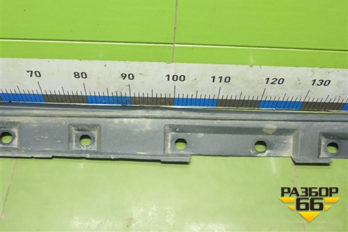 Накладка на порог наружная левая (7586042030) для Toyota Rav-4 с 2018г (Рав 4)