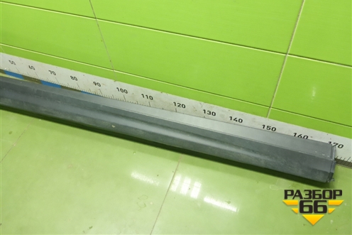 Накладка на порог наружная правая (01862742) для Geely Atlas с 2016-2022г (Атлас)